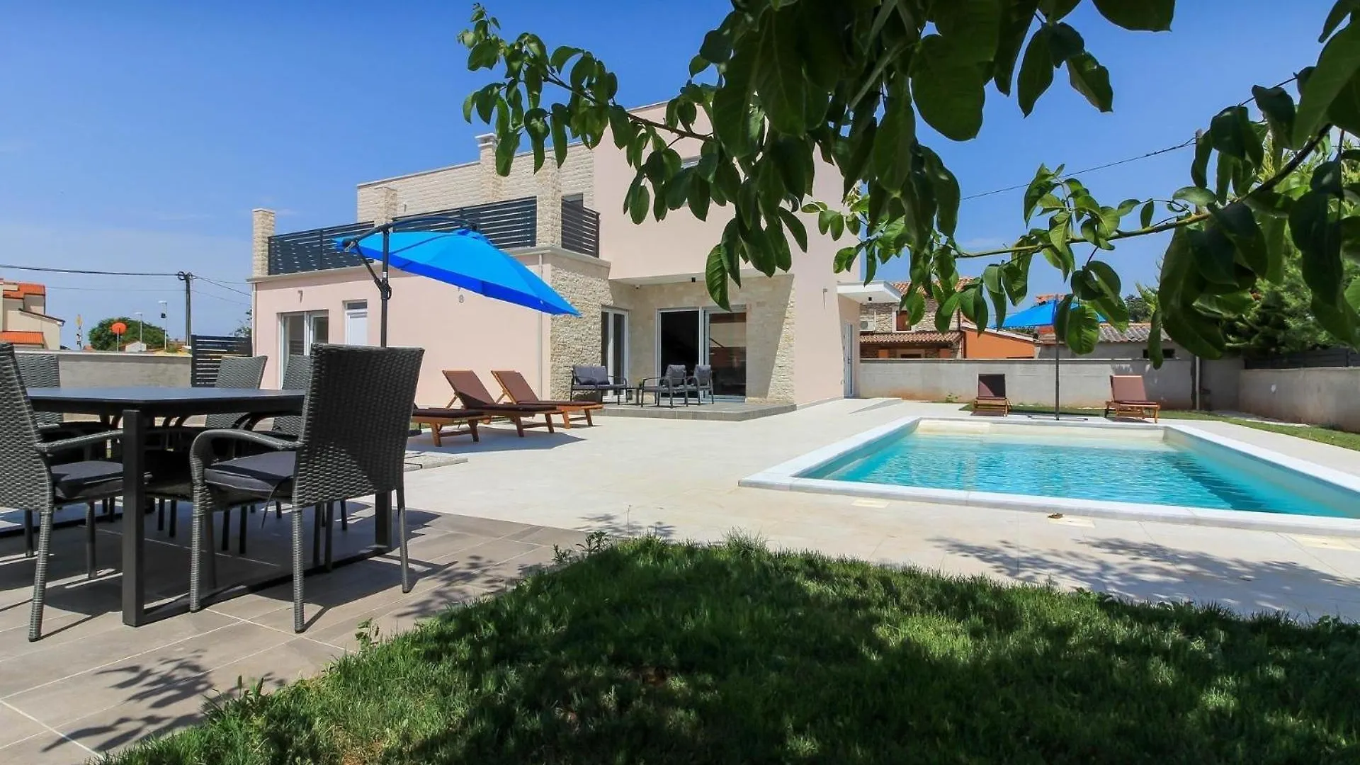 Holiday home Ferienhaus Mit Privatpool Fuer 10 Personen Ca 220 Qm In Sisan, Istrien Suedkueste Von Istrien Croatia